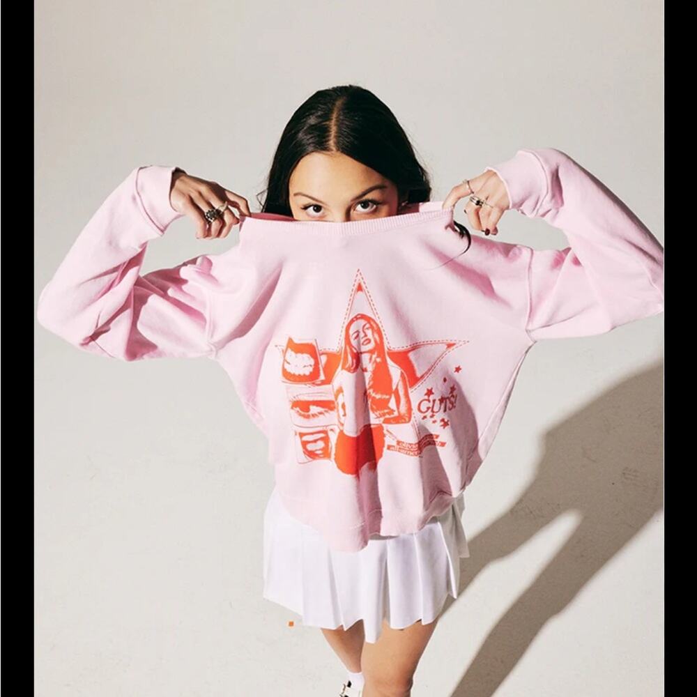 Olivia Rodrigo Guts tour merch pullover